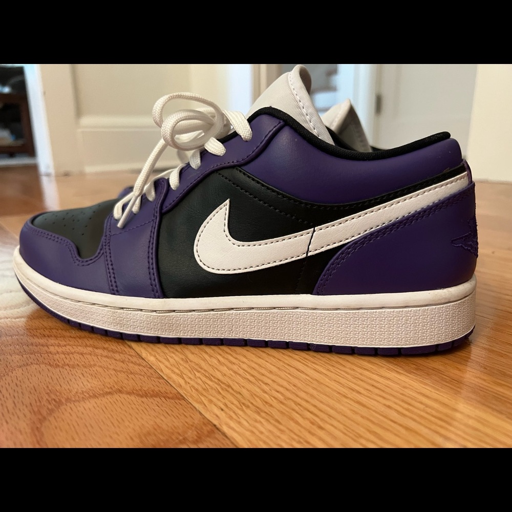 Nike Air Jordan 1 Low Court Purple Black Sneakers Men’s size 9 - EUC